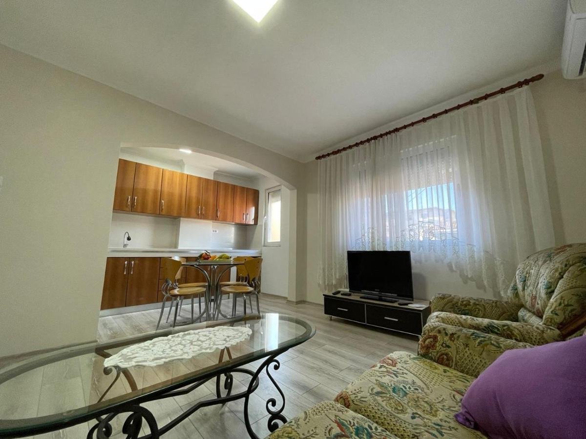 Prestige Rentals Shkodër Exteriör bild