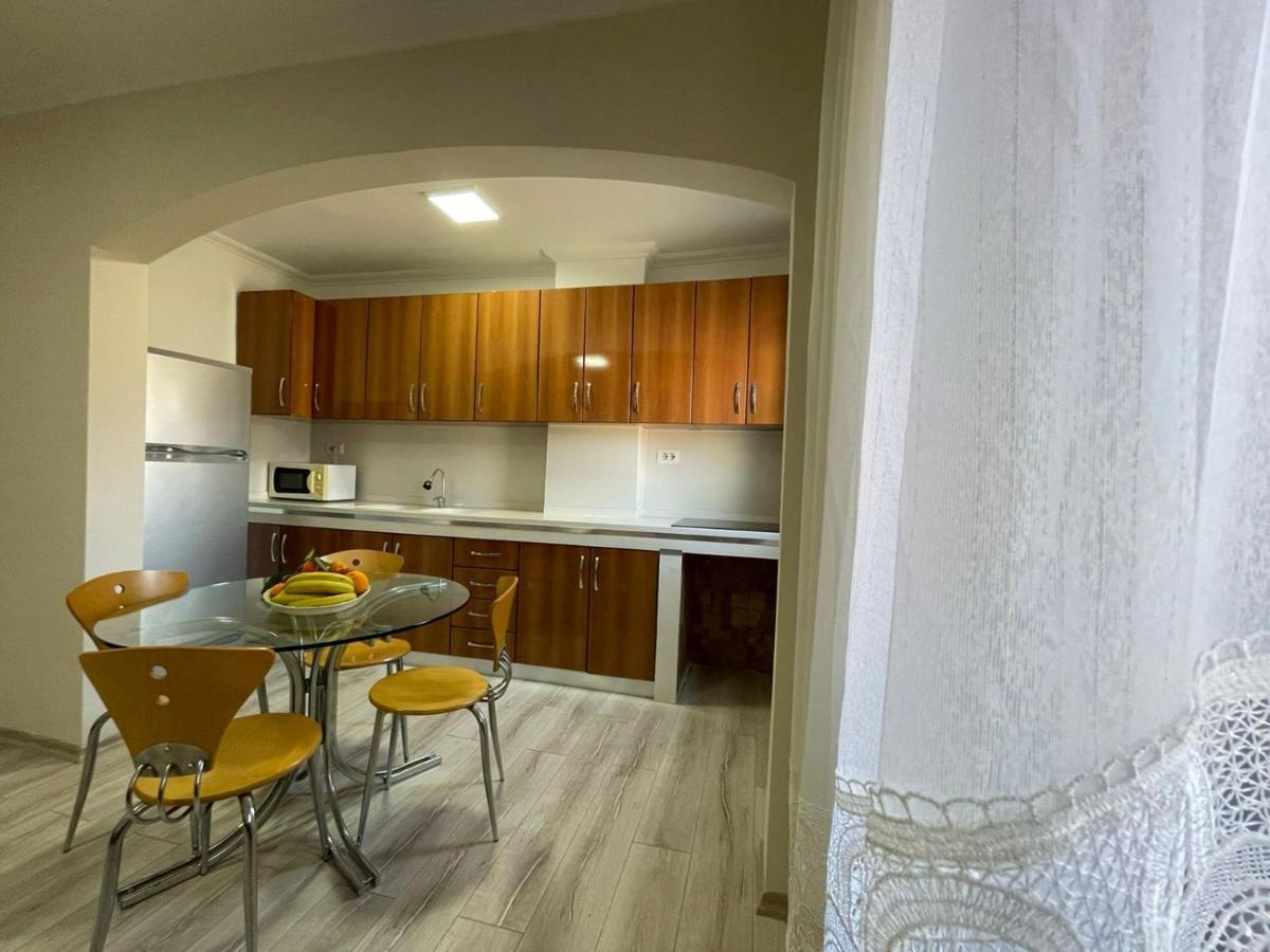 Prestige Rentals Shkodër Exteriör bild